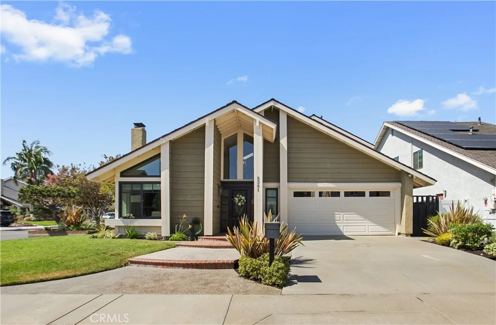 Unit for sale at 8381 Seaport Dr., Huntington Beach, CA 92646