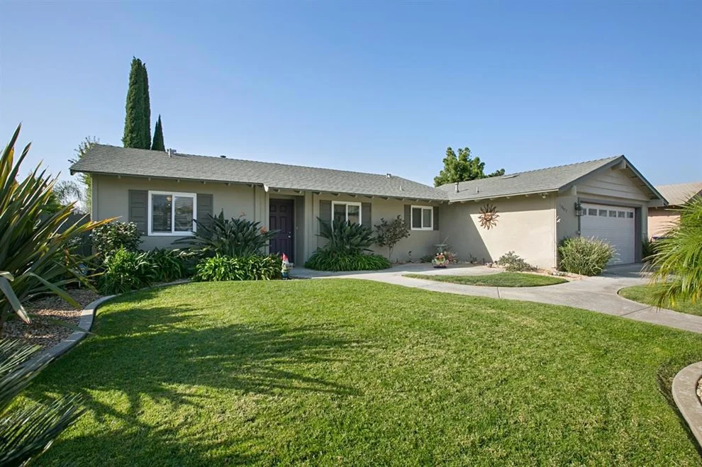 Unit for sale at 12677 Parish Road, San Diego, CA 92128