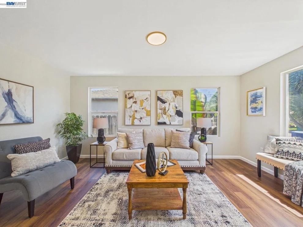 Unit for sale at 2609 Macarthur Ave, San Pablo, CA 94806