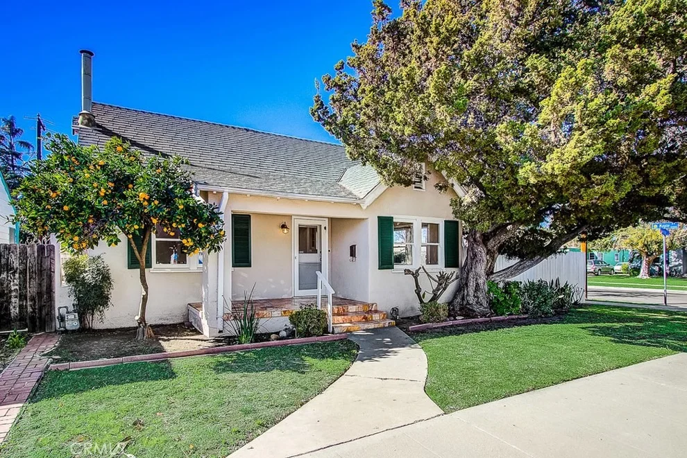 Unit for sale at 192 N Lester Drive, Orange, CA 92868