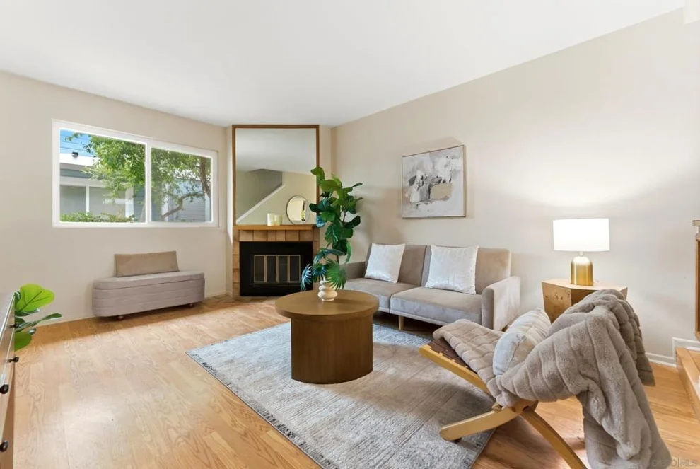 Unit for sale at 1442 Essex, San Diego, CA 92103