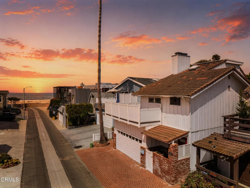Unit for sale at 999 Waterbury Lane, Ventura, CA 93001