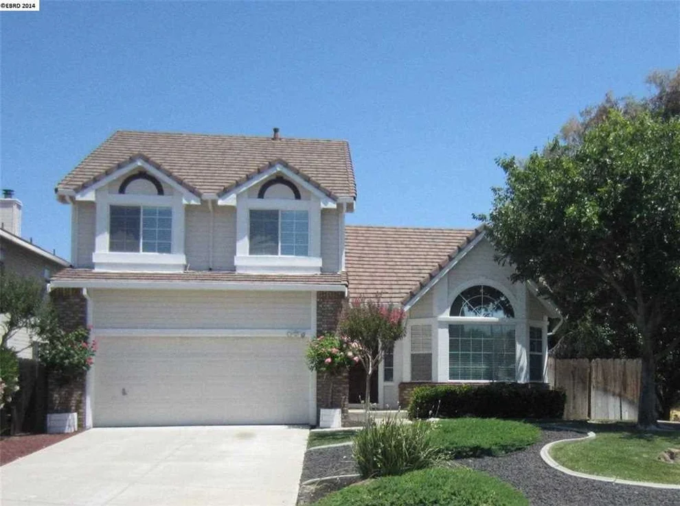 Unit for sale at 2129 Stratford Ct, Antioch, CA 94509