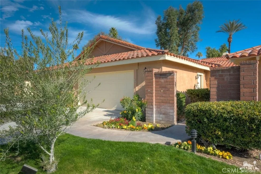 Unit for sale at 178 Gran Via, Palm Desert, CA 92260