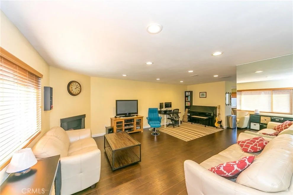Unit for sale at 3733 N Harbor Boulevard, Fullerton, CA 92835