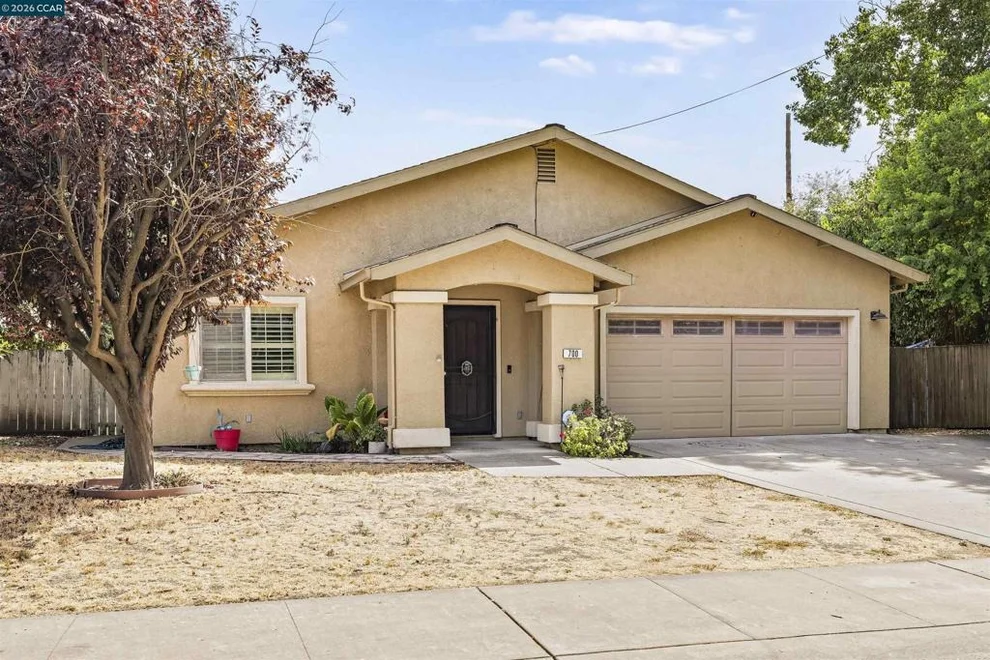 Unit for sale at 700 Pinedale Ave, Sacramento, CA 95838