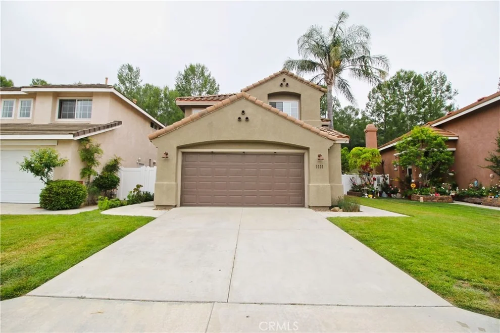 Unit for sale at 1111 S Silver Star Way, Anaheim Hills, CA 92808