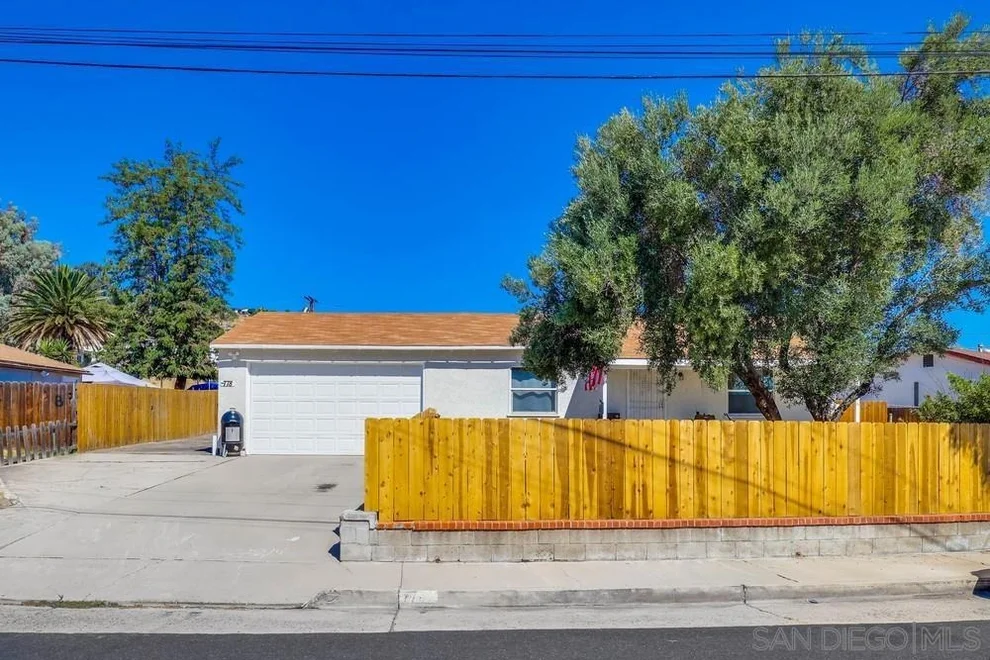 Unit for sale at 776 778 Grossmont, El Cajon, CA 92020