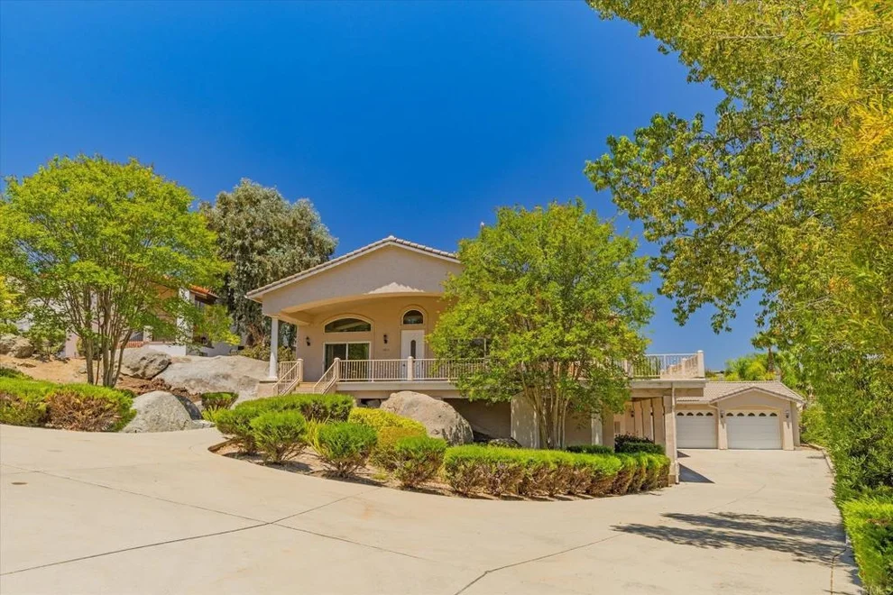 Unit for sale at 15511 Calistoga Drive, Ramona, CA 92065