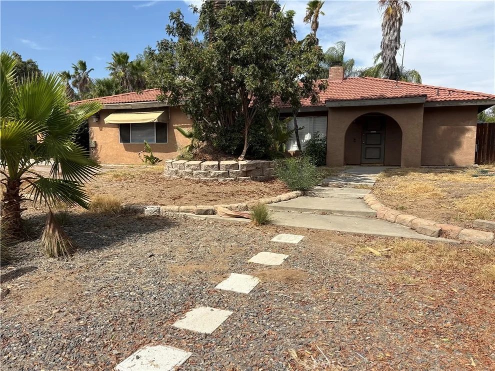 Unit for sale at 22338 Black Beauty Trail, Wildomar, CA 92595