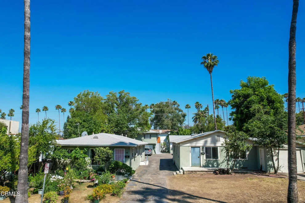 Unit for sale at 1141 Winchester Avenue, Glendale, CA 91201