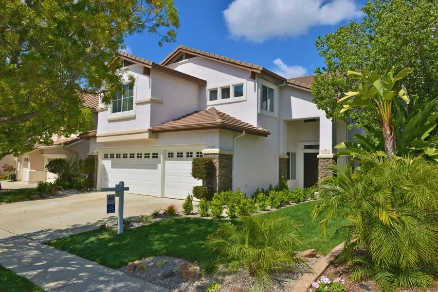 Unit for sale at 11544 Meadow Grass Ln., San Diego, CA 92128