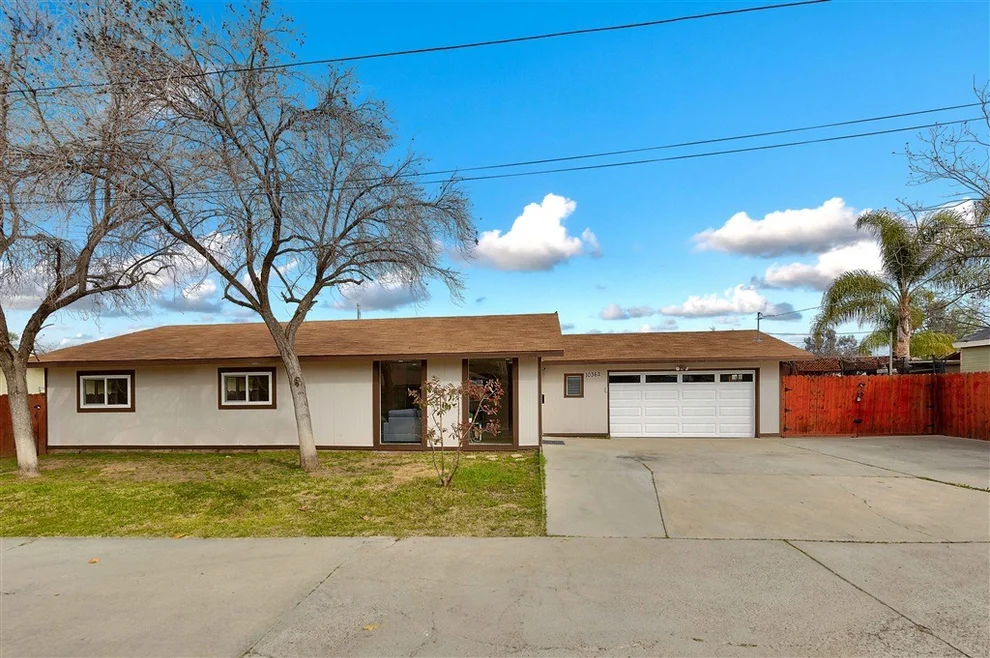 Unit for sale at 10362 El Toro Ln, Santee, CA 92071