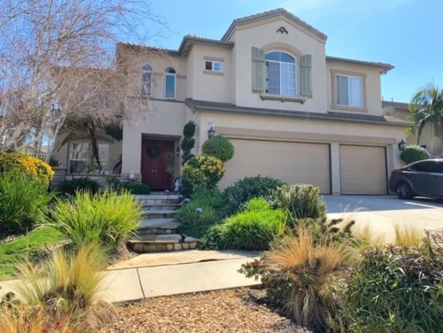 Unit for sale at 3071 Pinehurst Dr, Corona, CA 92881