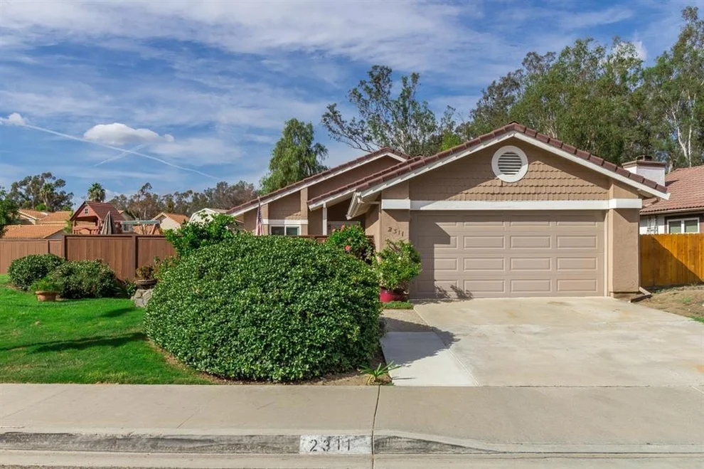 Unit for sale at 2311 Lake Forest, Escondido, CA 92026