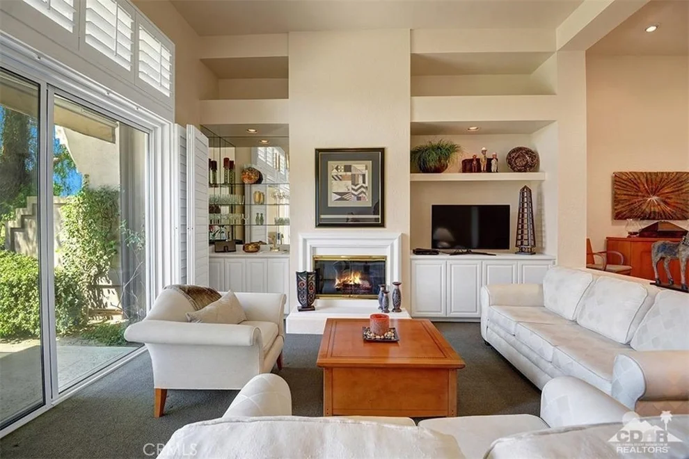 Unit for sale at 901 Box Canyon Trail, Palm Desert, CA 92211