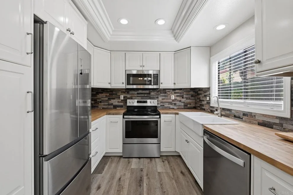 Unit for sale at 3534 Ridgewood Way, Carlsbad, CA 92010