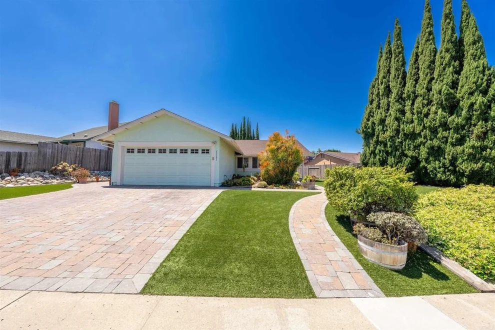 Unit for sale at 11151 Socorro Street, San Diego, CA 92129