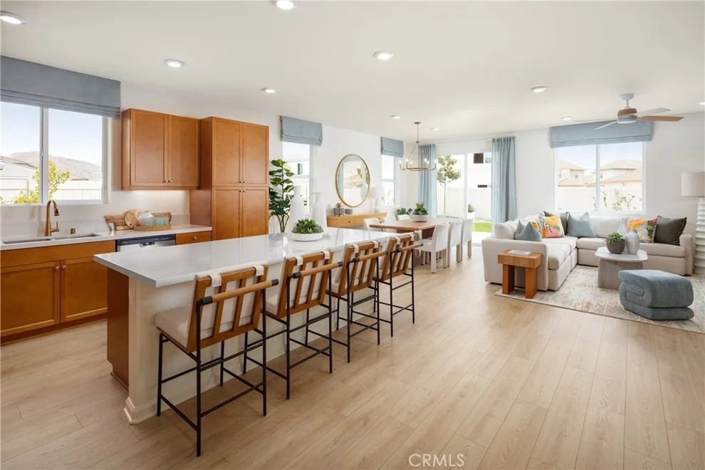 Unit for sale at 31121 Morgan Trail, Winchester, CA 92596