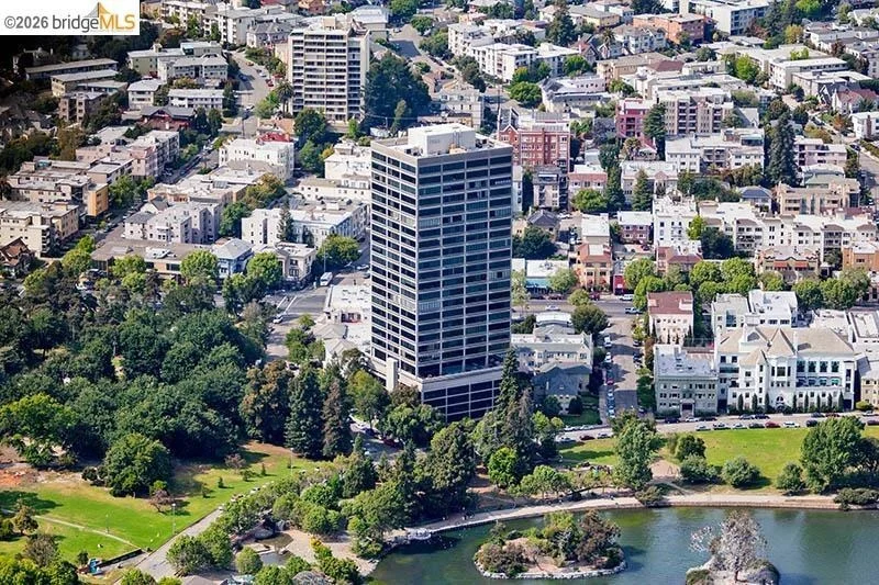 Unit for sale at 565 Bellevue Ave., Oakland, CA 94610
