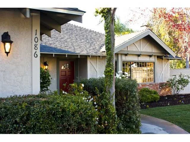Unit for sale at 1086 Hidden Vale Drive, Vista, CA 92081