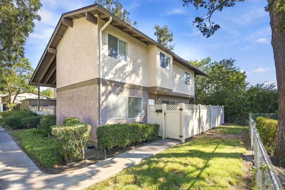 Unit for sale at 5343 Caminito Mindy, San Diego, CA 92105