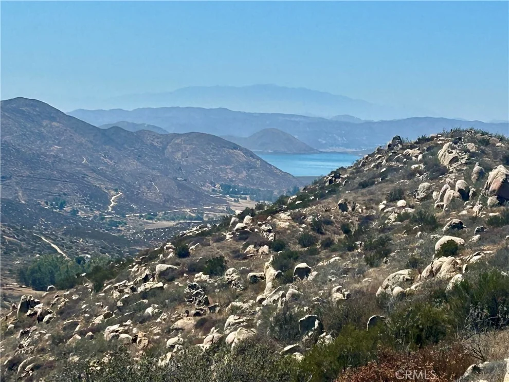 Unit for sale at 33445 Chameleon Road, Hemet, CA 92544