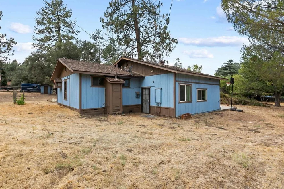 Unit for sale at 28930 Oak Lane, Pine Valley, CA 91962