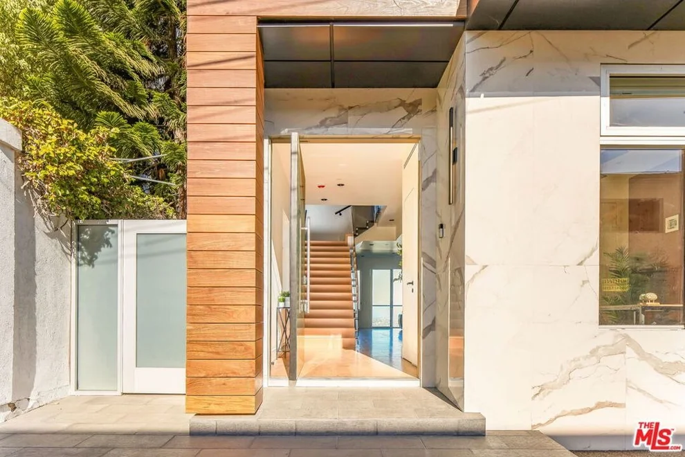 Unit for sale at 1610 Viewmont Drive, Los Angeles, CA 90069