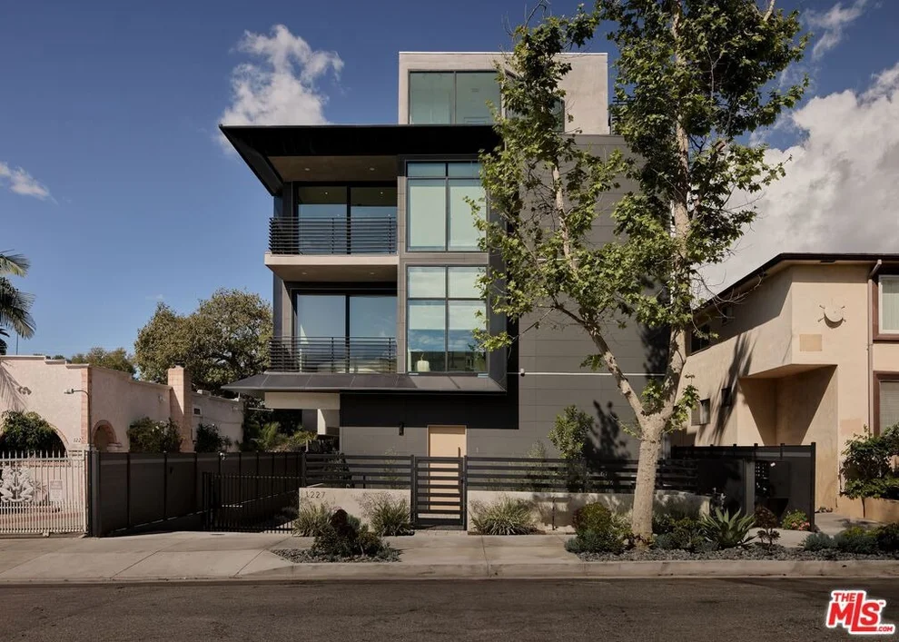 Unit for sale at 1227 N Formosa Avenue, Los Angeles, CA 90046