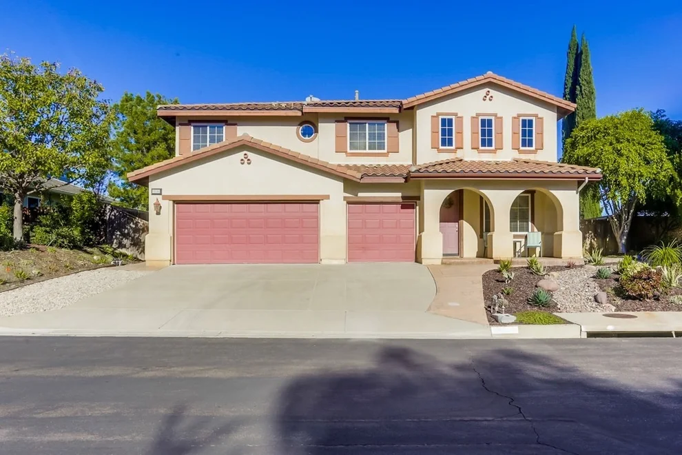 Unit for sale at 10546 Aspen Glen, Escondido, CA 92026
