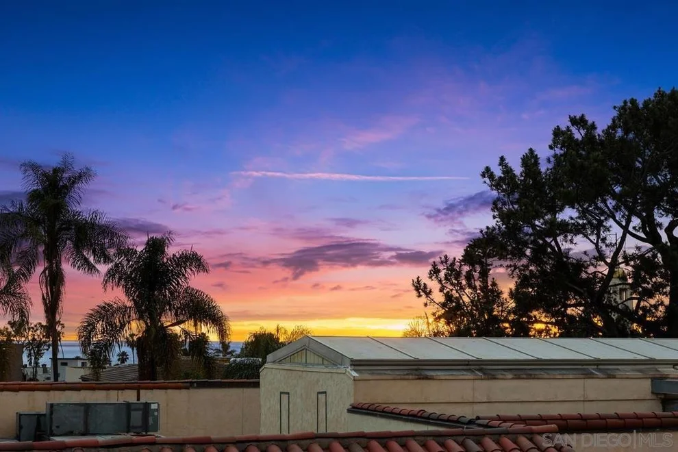 Unit for sale at 7550 Eads, La Jolla, CA 92037