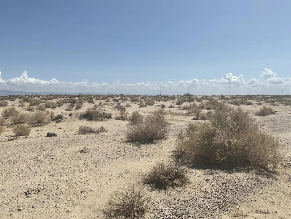 Unit for sale at 2240 Panorama Avenue, Thermal, CA 92274