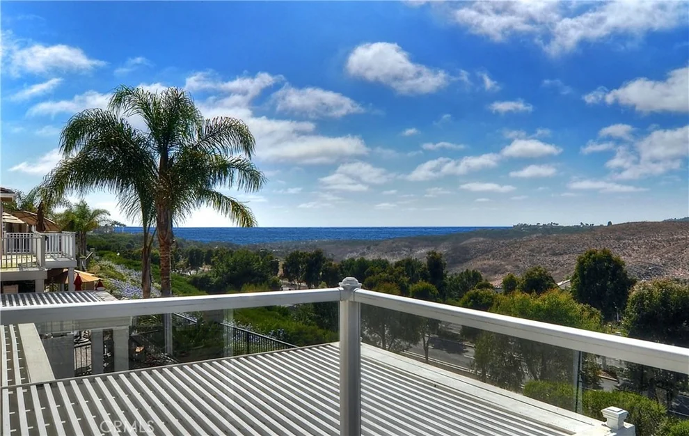 Unit for sale at 2450 Calle Aquamarina, San Clemente, CA 92673