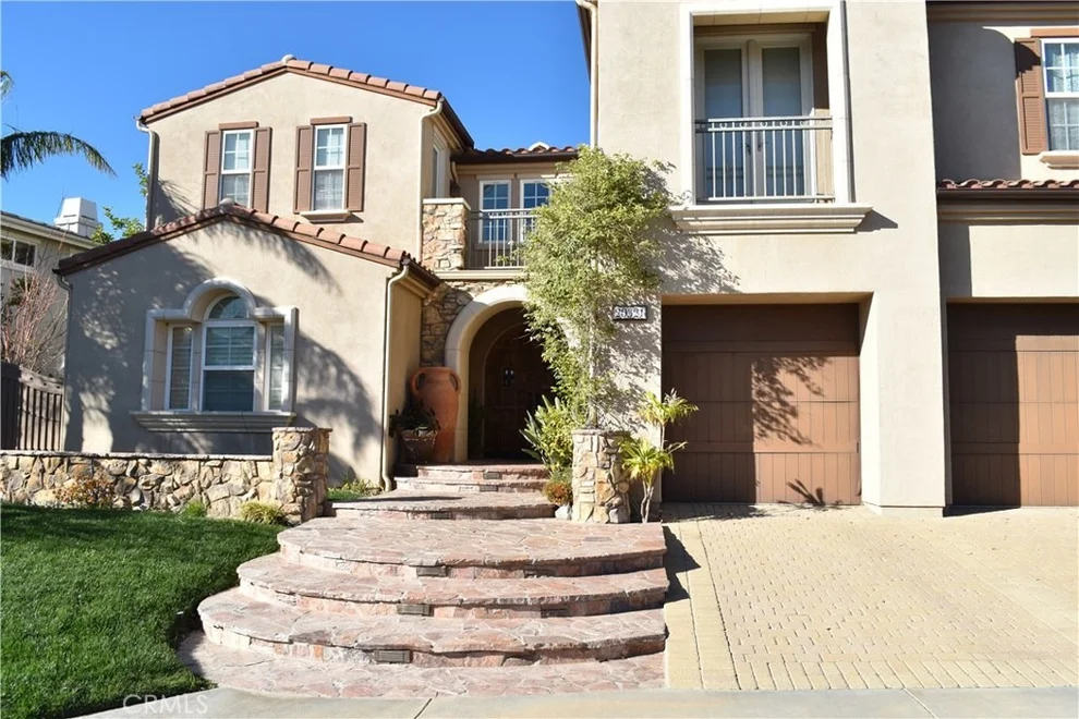 Unit for sale at 20321 Via Sansovino, Northridge, CA 91326