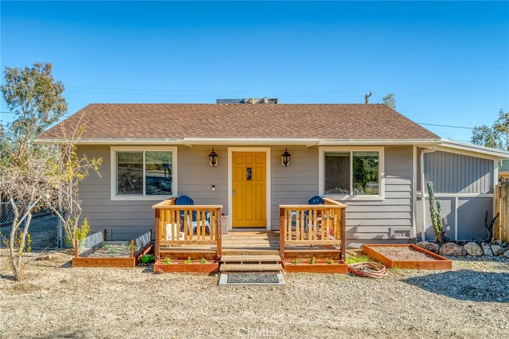 Unit for sale at 10971 Mescalero Avenue, Morongo Valley, CA 92256