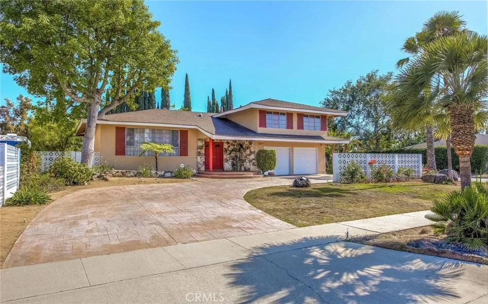 Unit for sale at 17712 Whitney Drive, North Tustin, CA 92705