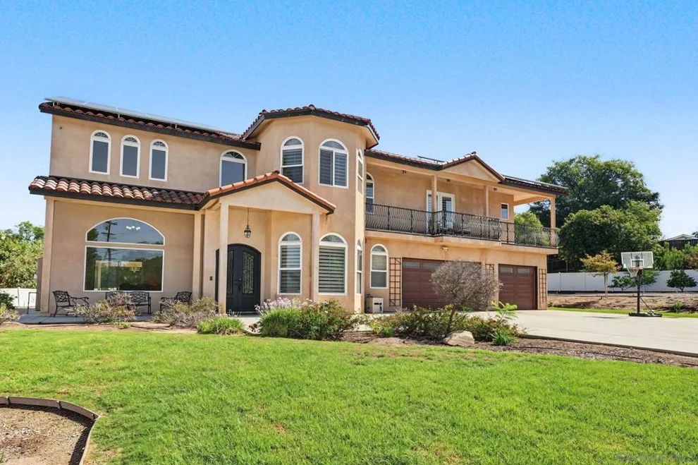 Unit for sale at 1946 Garrison, El Cajon, CA 92019