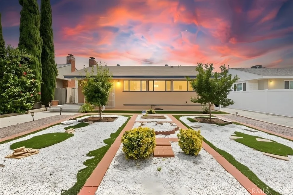 Unit for sale at 6306 Denny Avenue, North Hollywood, CA 91606