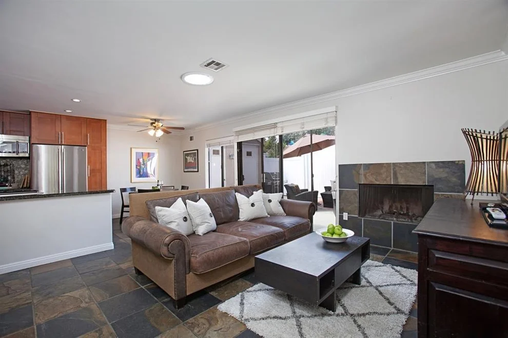 Unit for sale at 1269 Caminito Septimo, Cardiff By The Sea, CA 92007