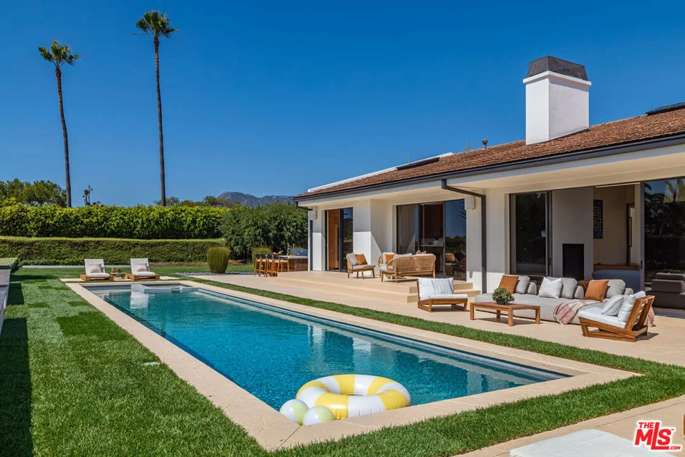 Unit for sale at 6419 Merritt Drive, Malibu, CA 90265