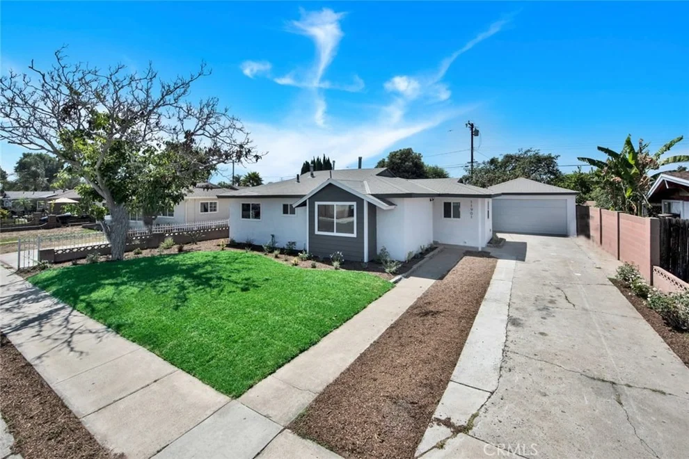 Unit for sale at 11901 Santa Cruz Street, Stanton, CA 90680