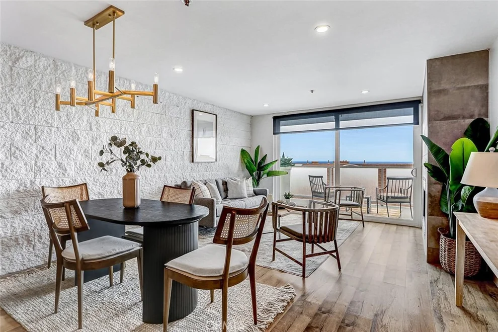 Unit for sale at 615 Esplanade, Redondo Beach, CA 90277