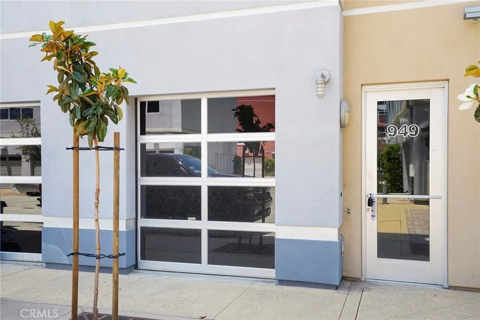 Unit for sale at 949 E Santa Ana Boulevard, Santa Ana, CA 92701