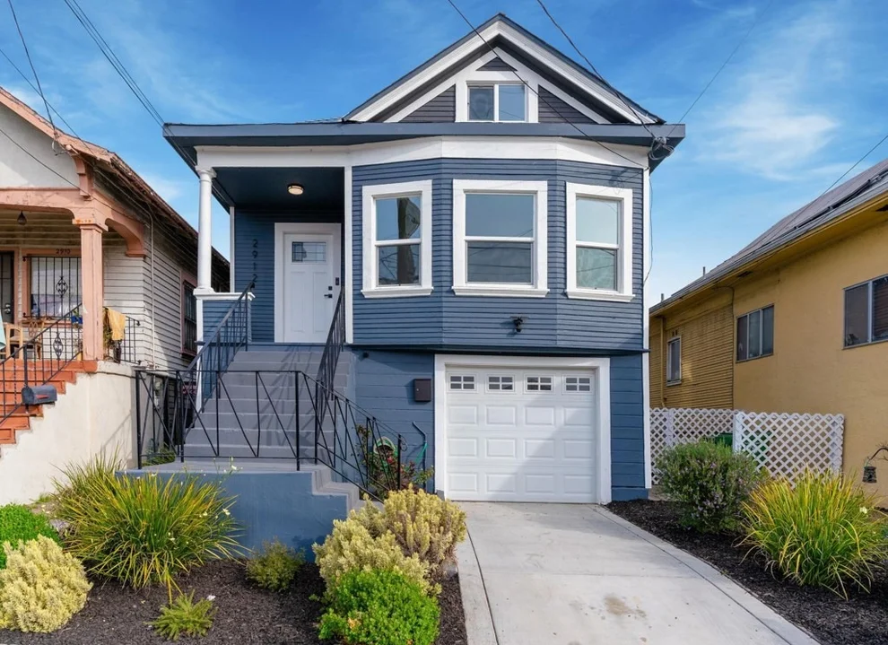 Unit for sale at 2912 E 22Nd St, Oakland, CA 94601