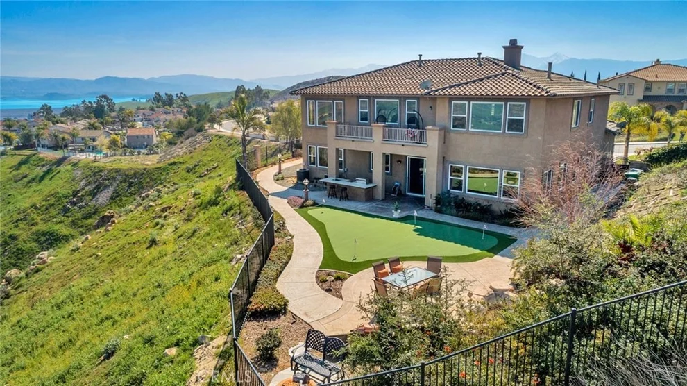 Unit for sale at 18253 Lakepointe Drive, Riverside, CA 92503