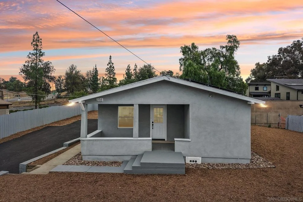 Unit for sale at 316 4Th St, Ramona, CA 92065
