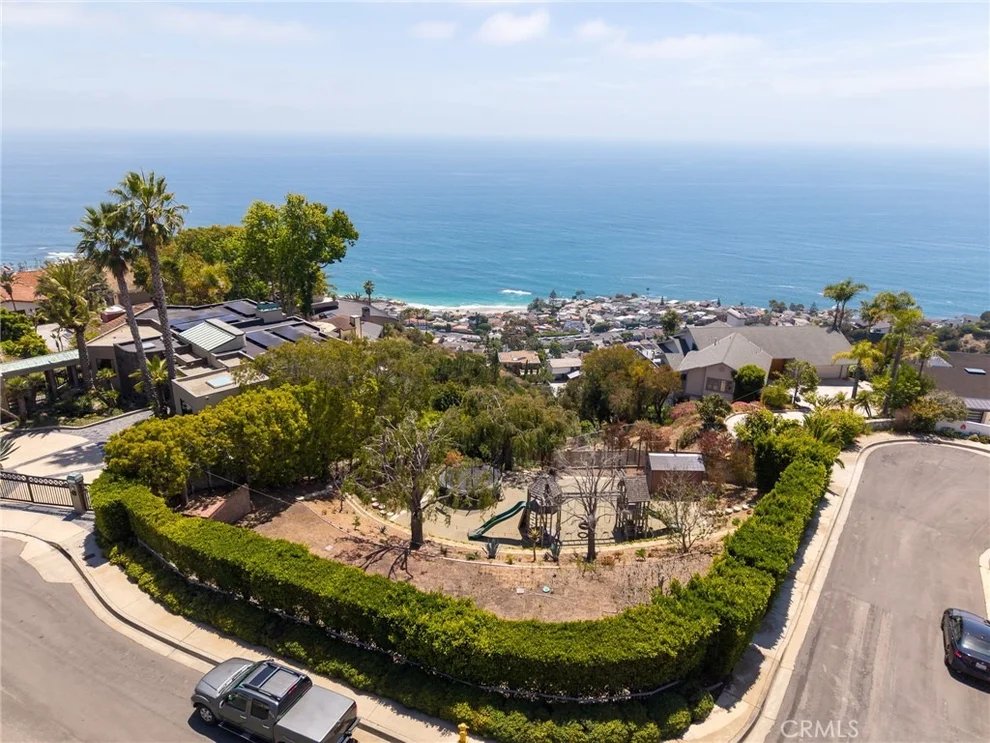 Unit for sale at 719 Davis Way, Laguna Beach, CA 92651