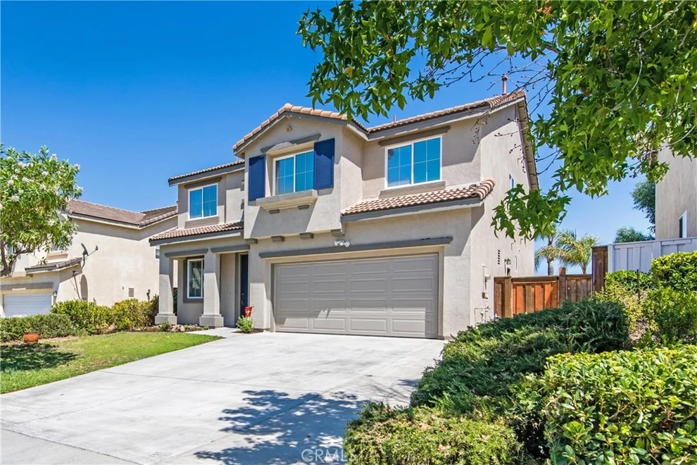 Unit for sale at 33146 Windward Way, Lake Elsinore, CA 92530