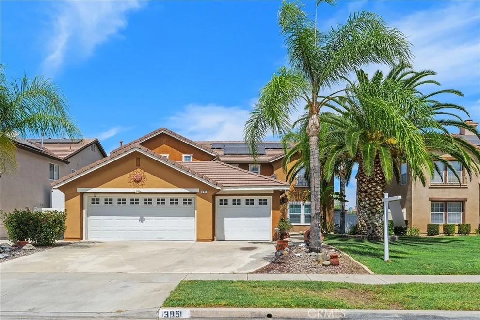 Unit for sale at 395 Selkirk, Corona, CA 92881